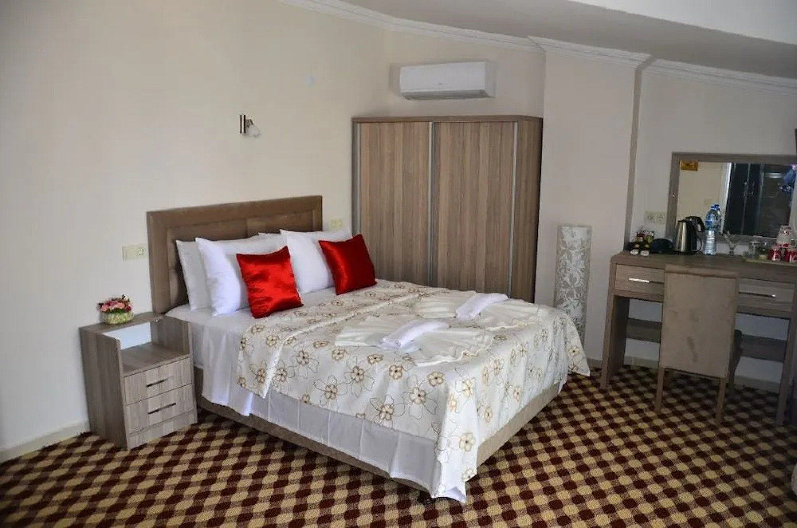 Rose Garden Hotel Akbuk