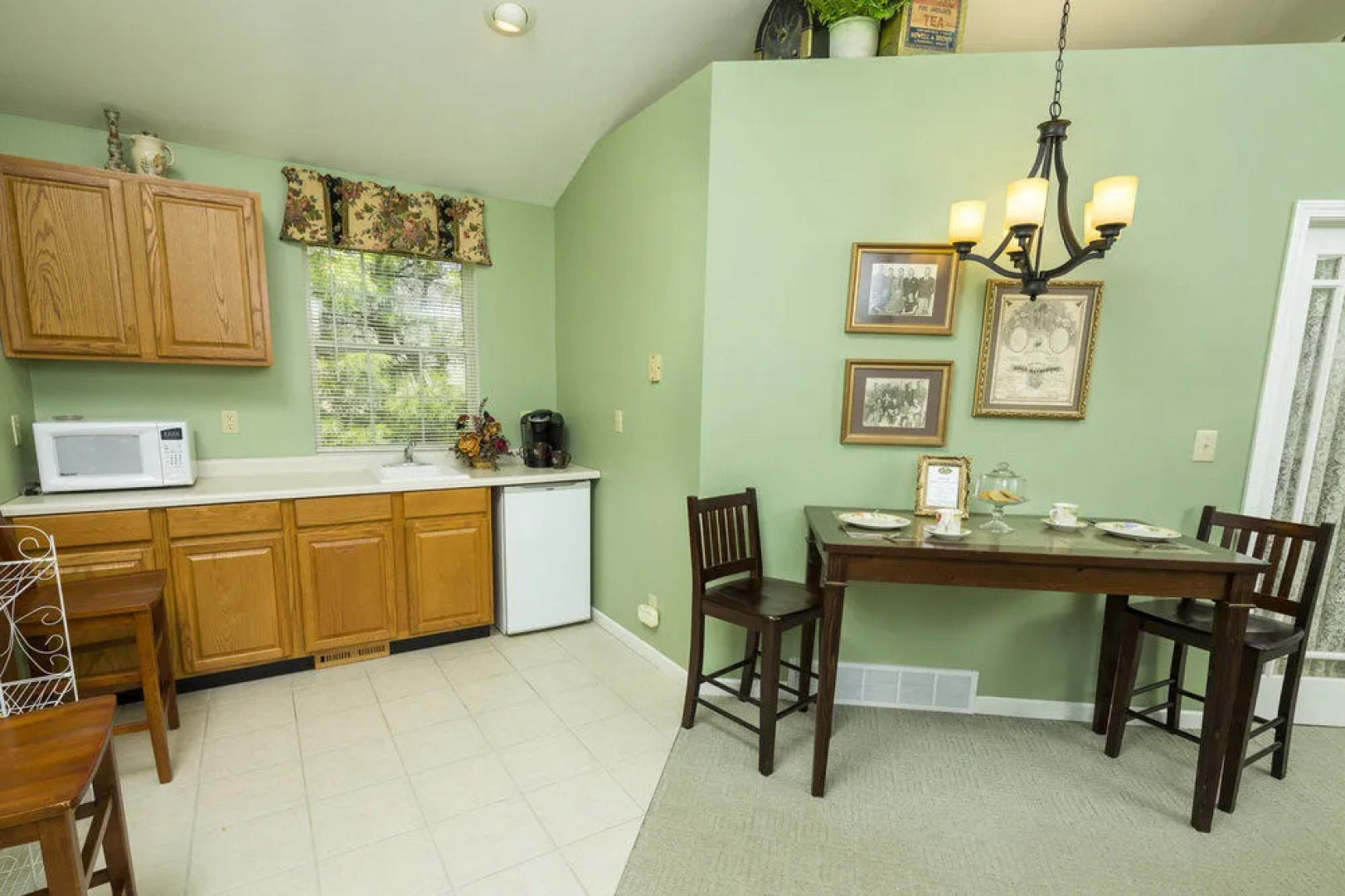 Hawk Valley Retreat and Cottages