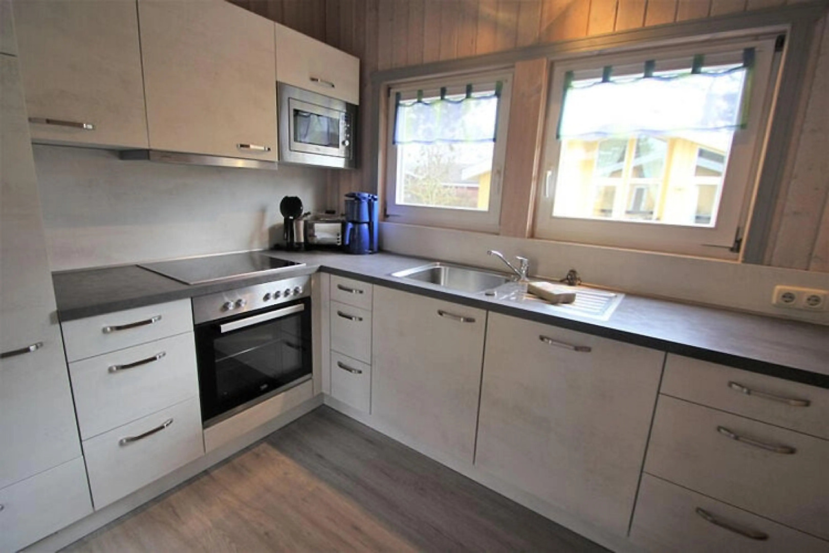 Cottage in Granzow at 500 m from the lake