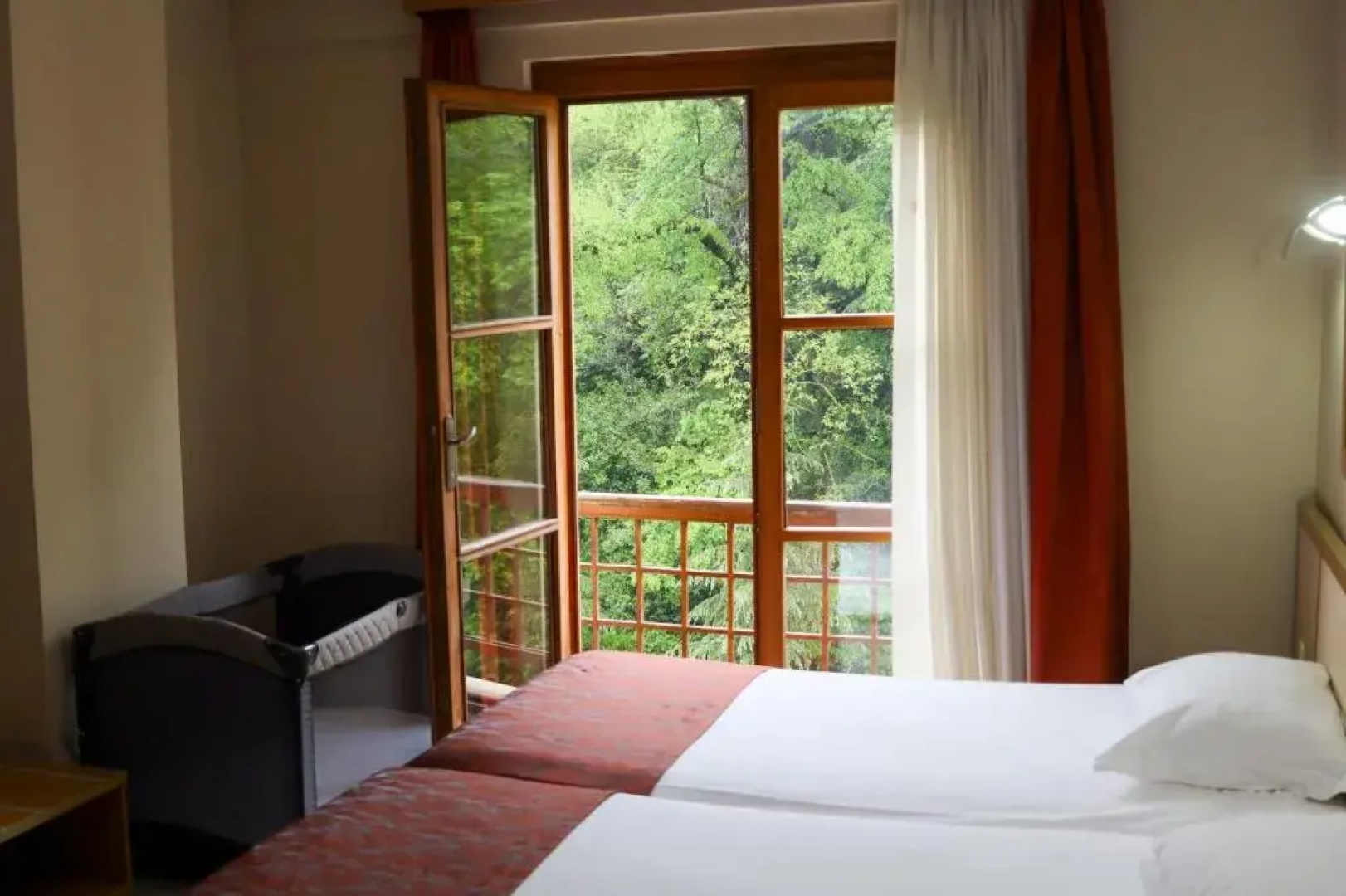 Saglik Bakanligi Yalova Termal Kaplica Isletmesi(Please Contact The Property 7 Days In Advance)