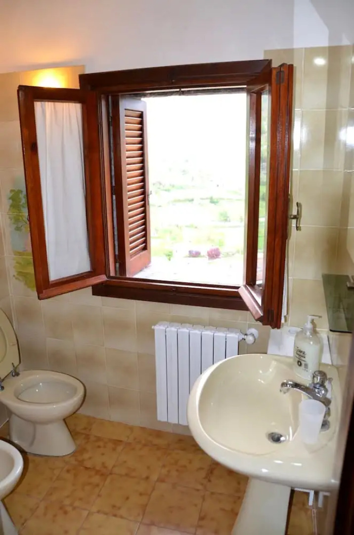 Stone House Lake View