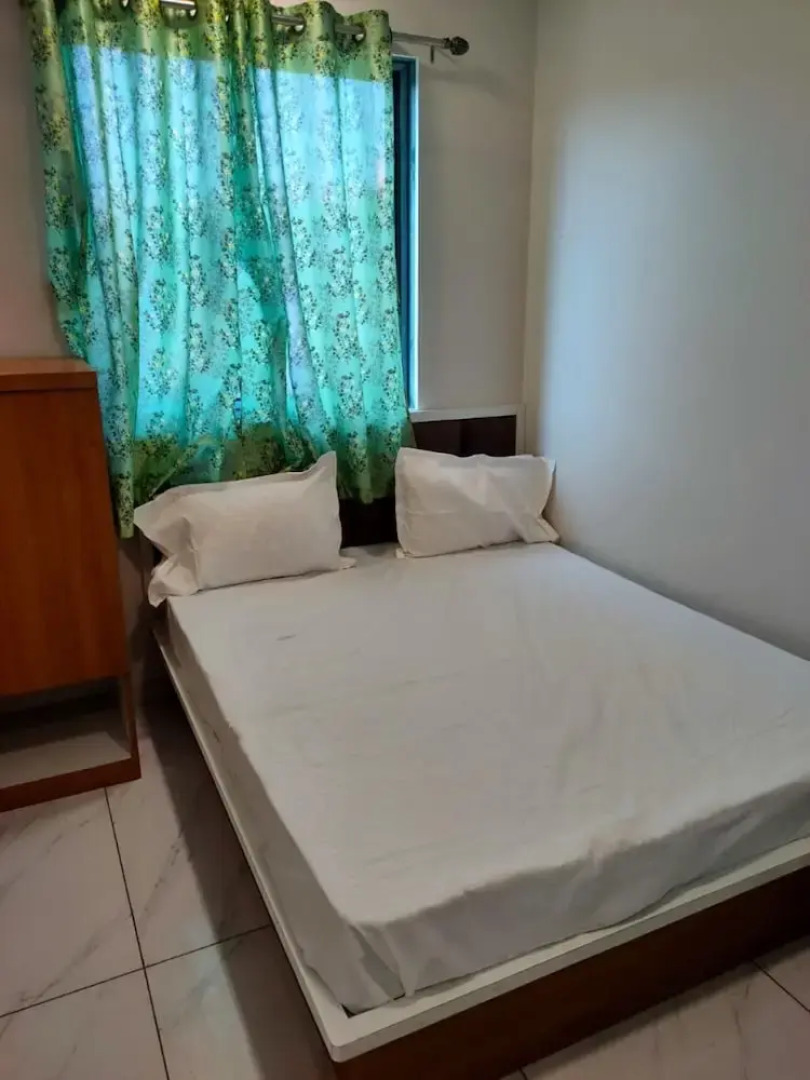 Goroomgo Janata Inn Gujarat