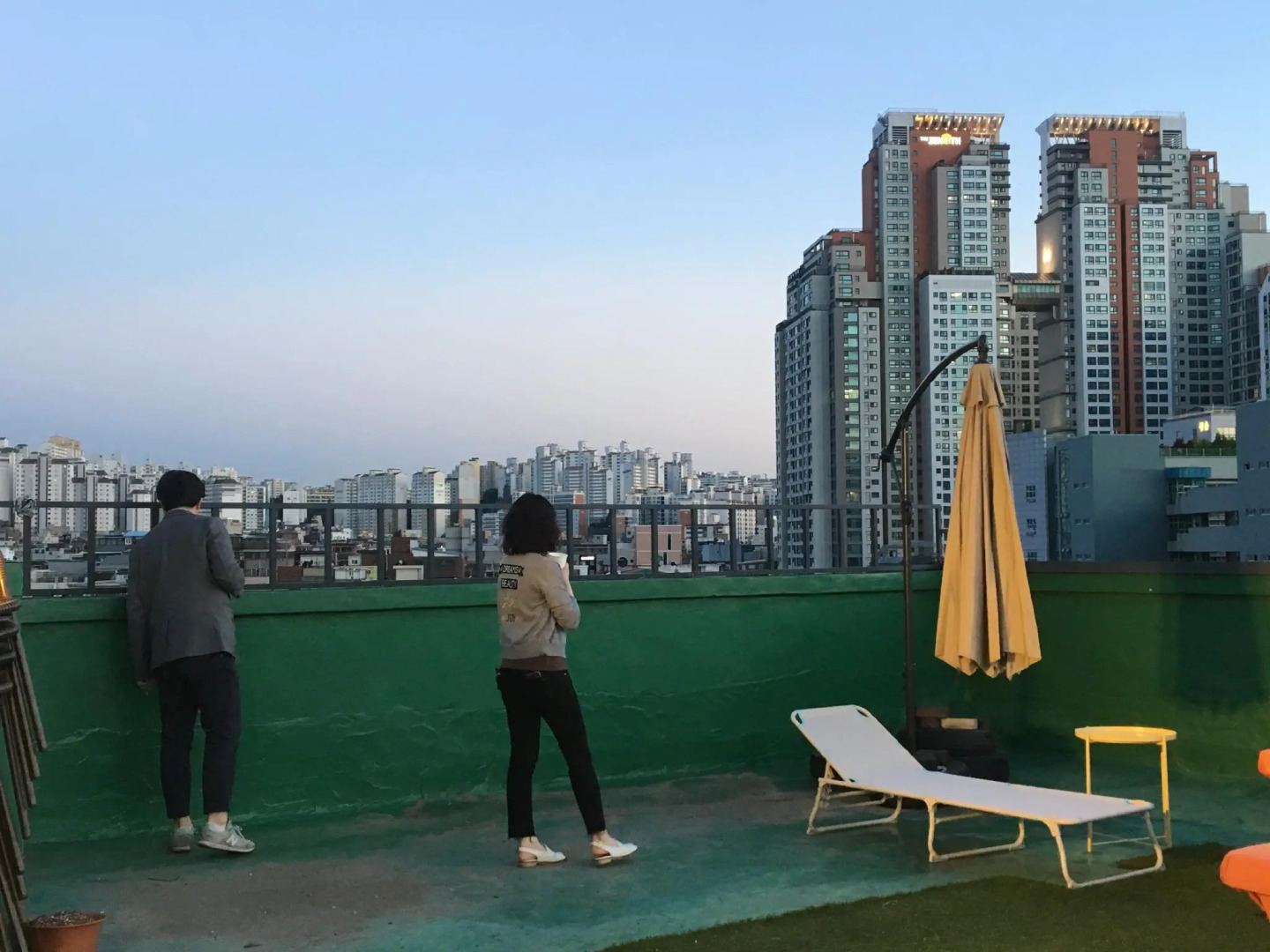 Urban Art Stay - Hostel