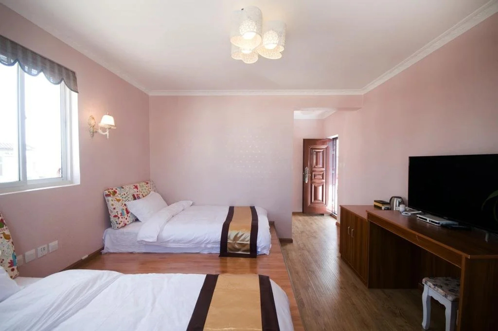 Fairy Sister Boutique Inn