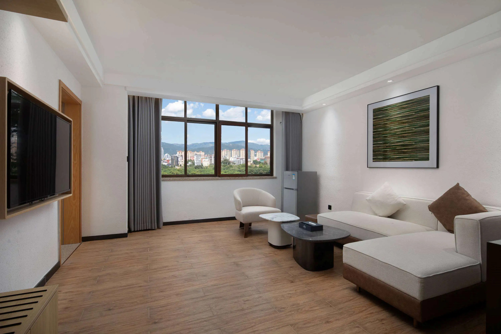 Microtel By Wyndham Xishuangbanna City Center