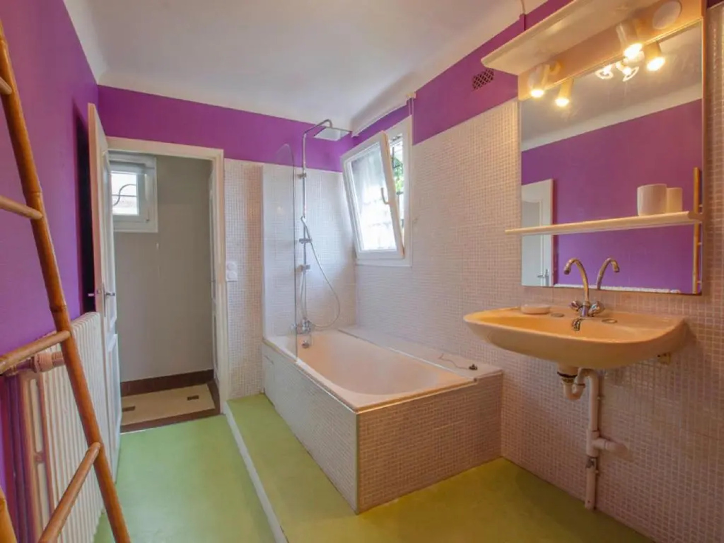 Gîte Saint-Julien-les-Villas, 3 pièces, 5 personnes - FR-1-543-215