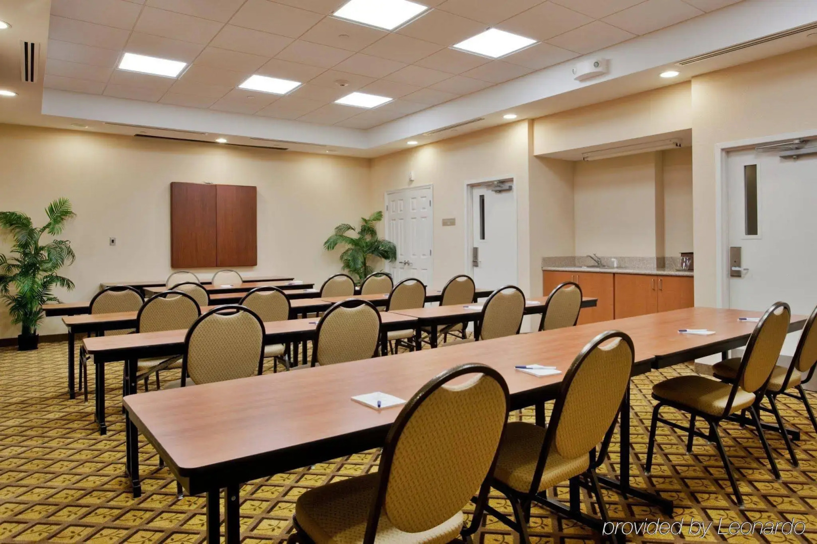 Candlewood Suites Norfolk Airport by IHG