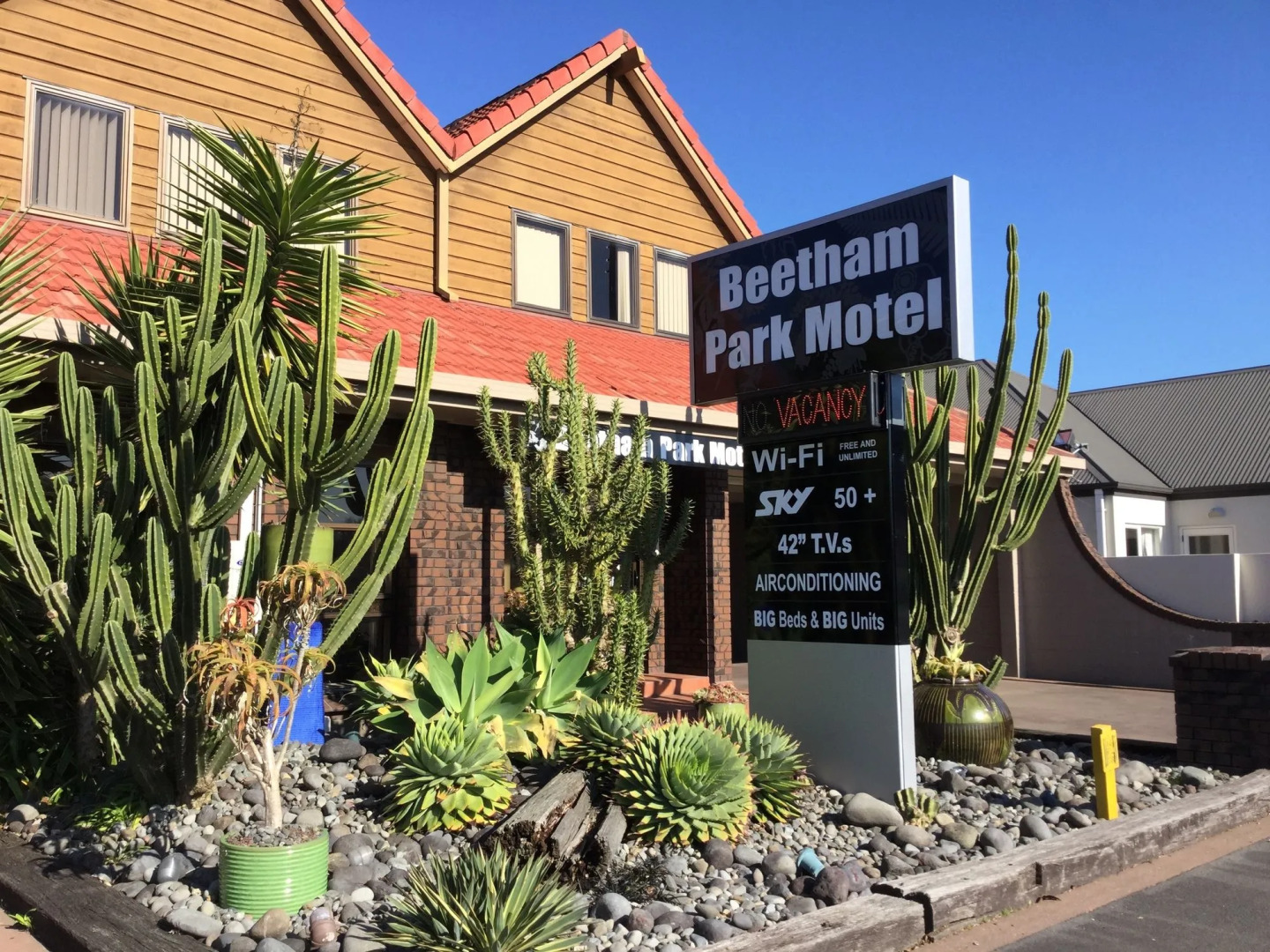 Beetham Park Motel