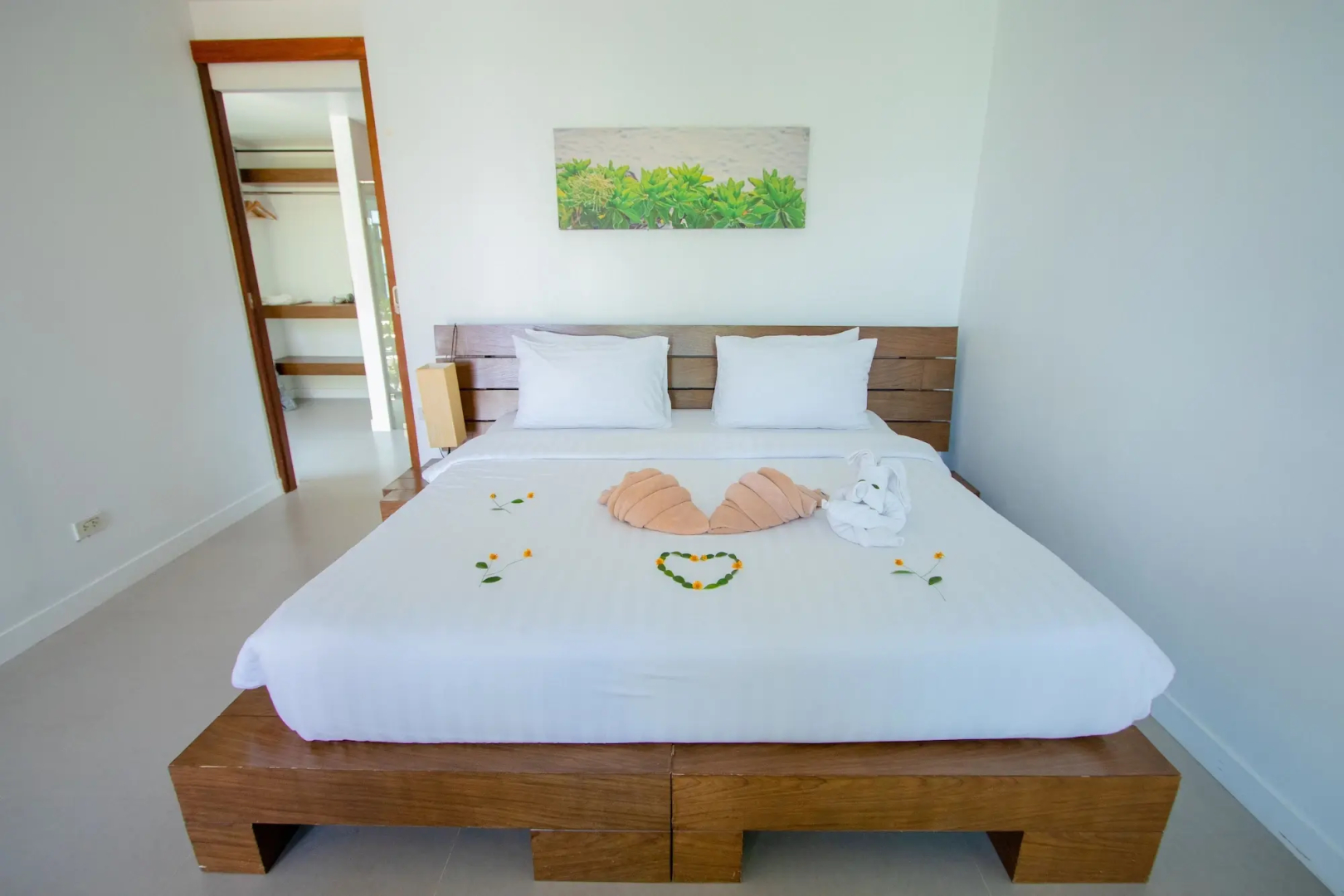 SEAnery Beach Resort