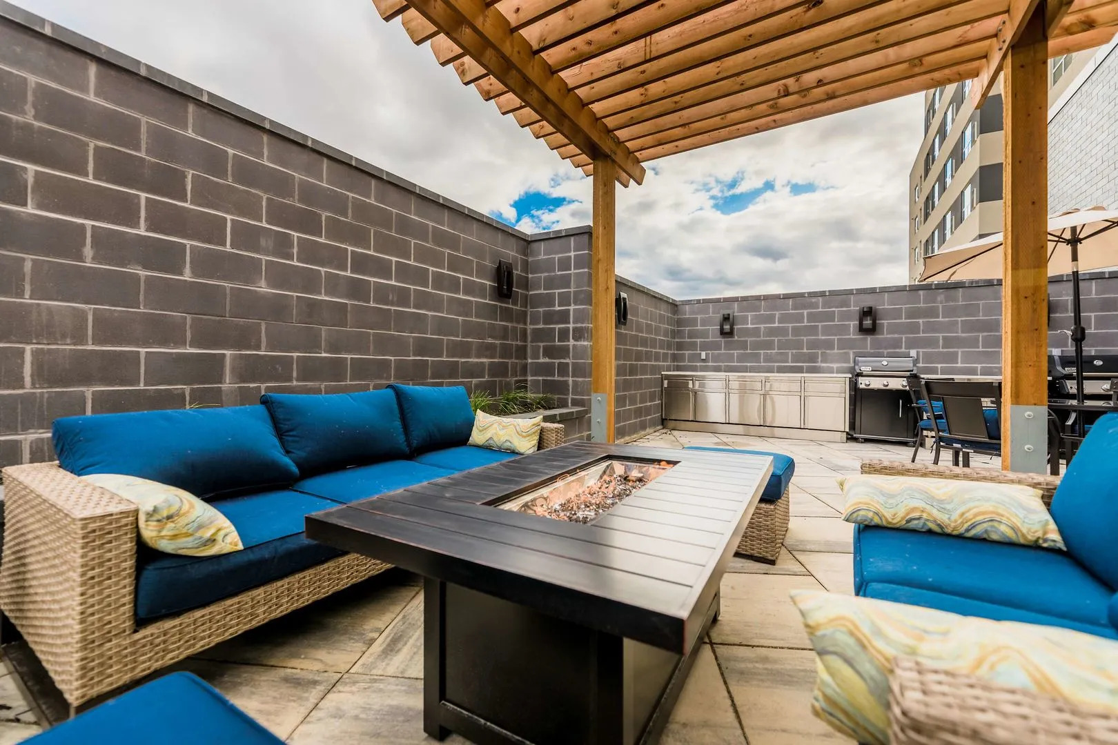 Hyatt House Winnipeg-South/Outlet Collection