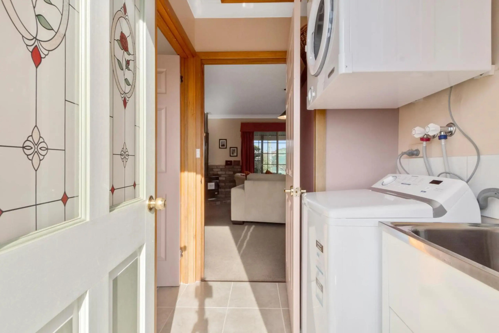 Swansea Cottages & Lodge Suites