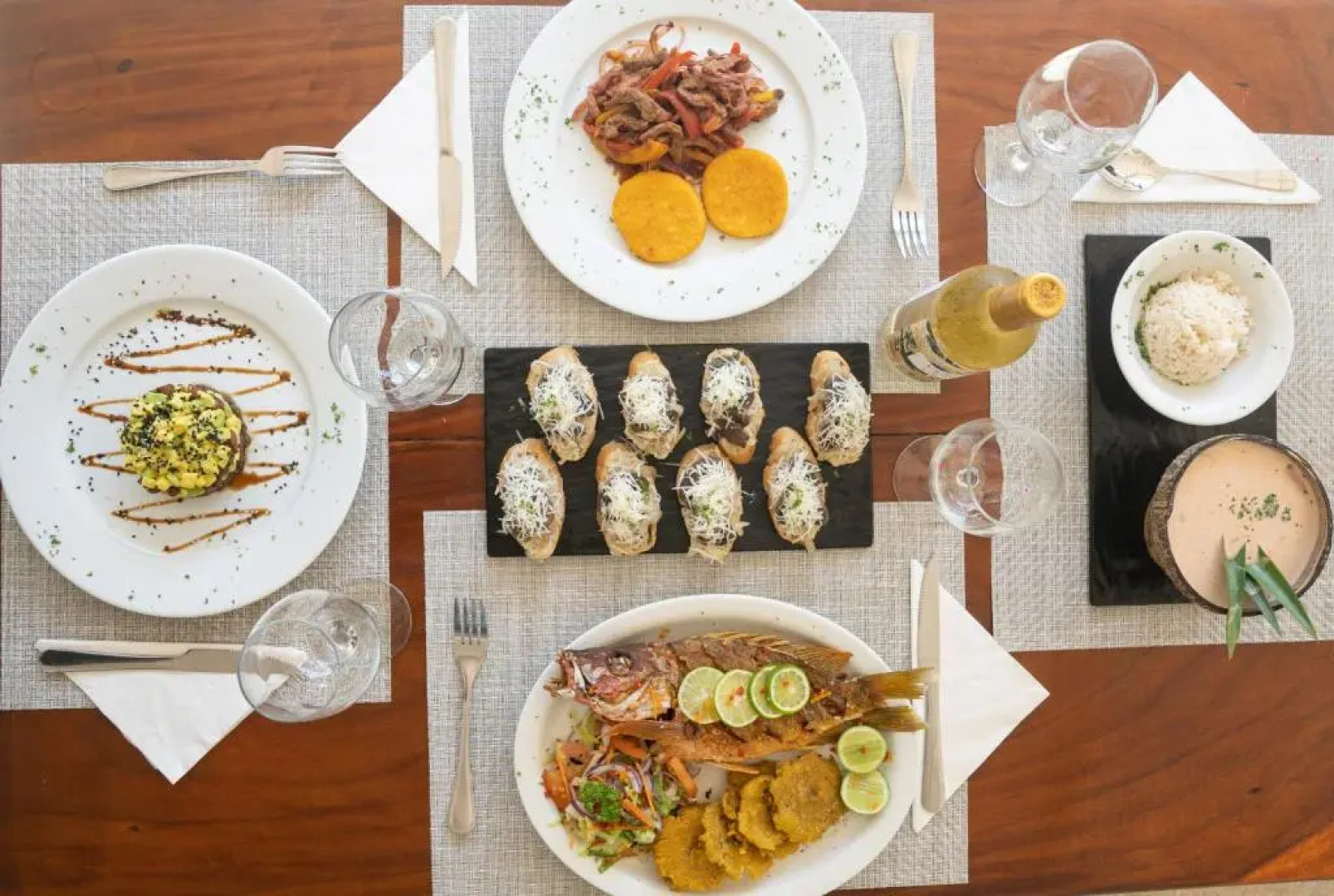 Villa Marina Lodge & Condos