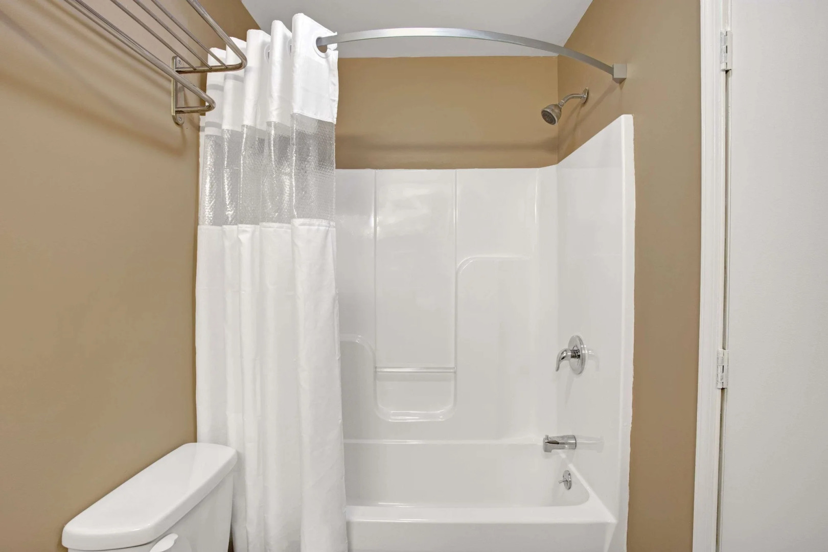 Super 8 By Wyndham Asbury Park