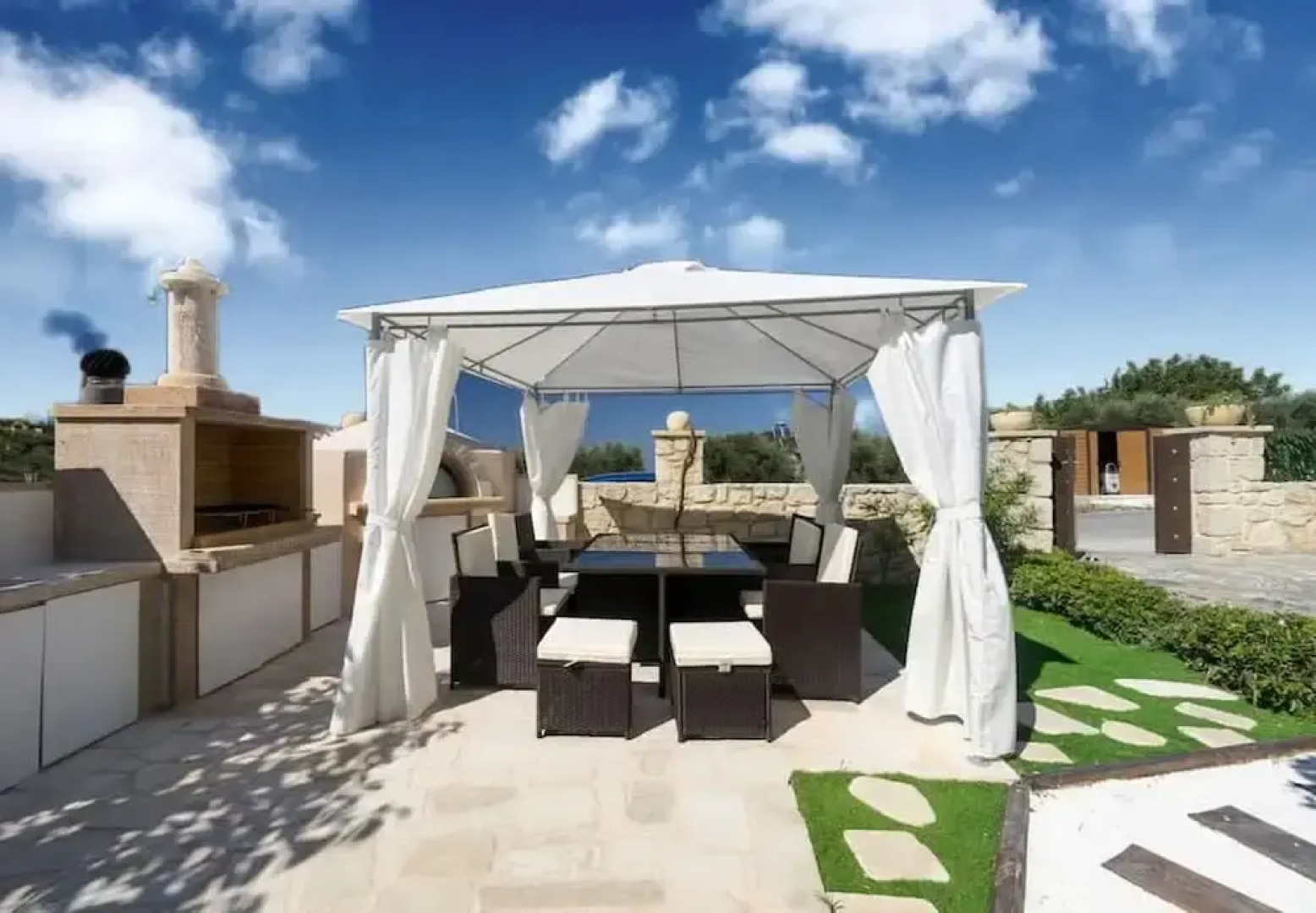 Heraklion Twins House - Private Pool Retreat
