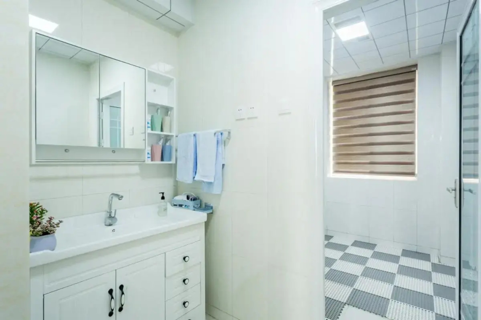 【locals】Taian Taishan District Baolongcity Square