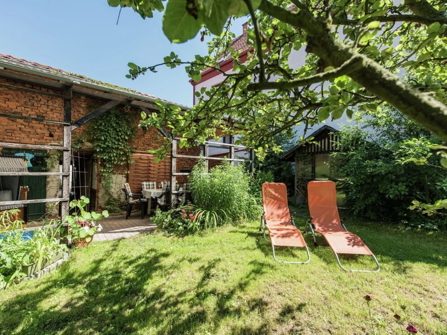 Lovely Holiday Accommodation in Rennsteig With Covered Terrace and Garden