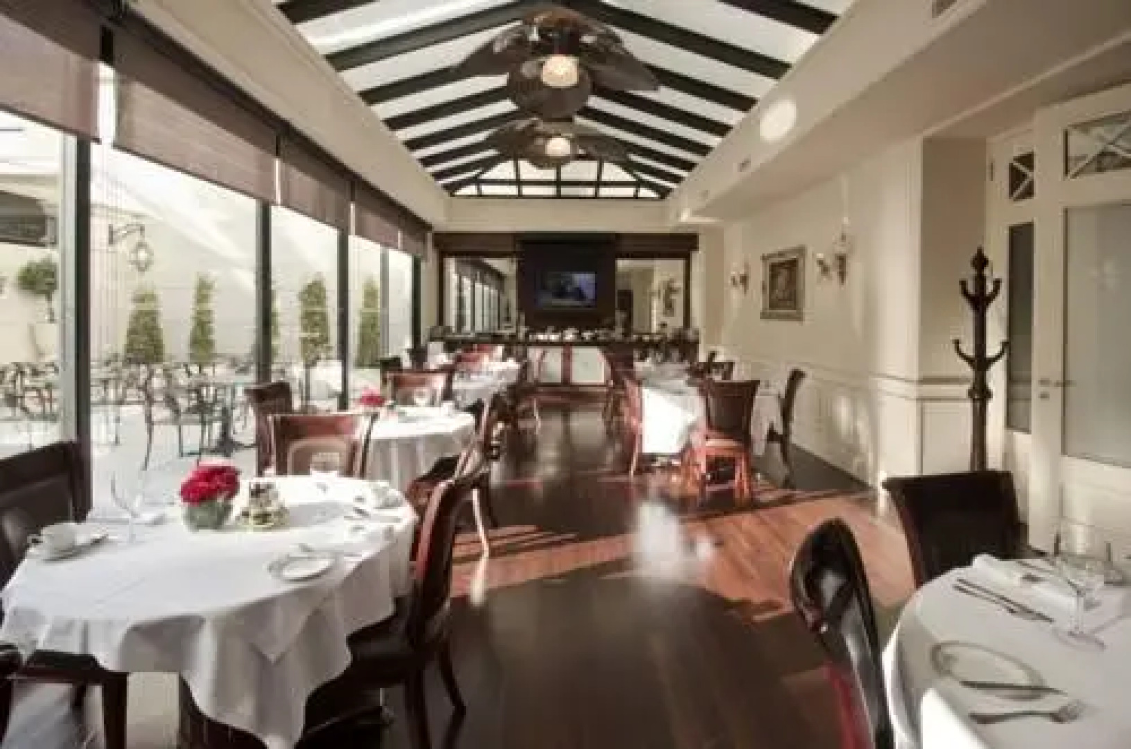 Sainte Jeanne Boutique & Spa