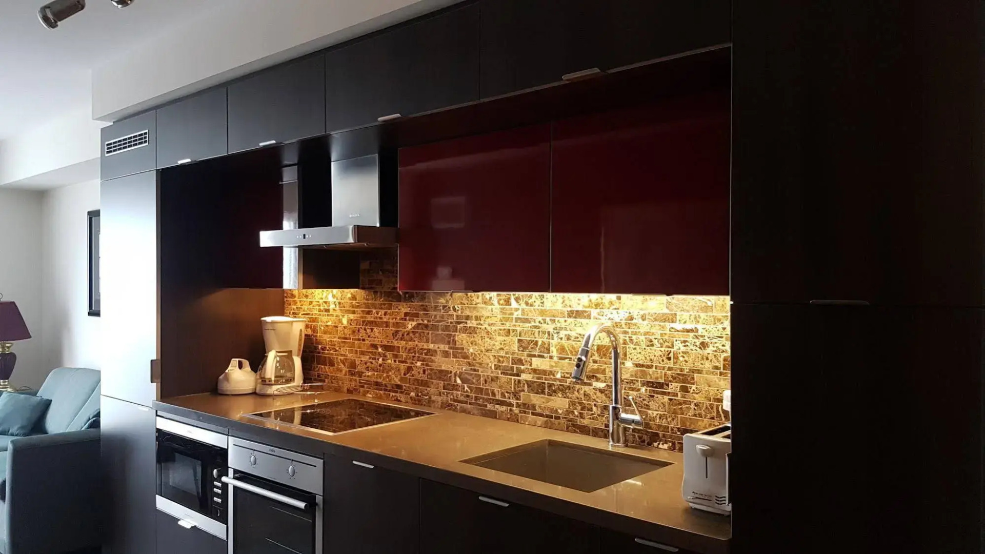 Park Suites Toronto Front Street West