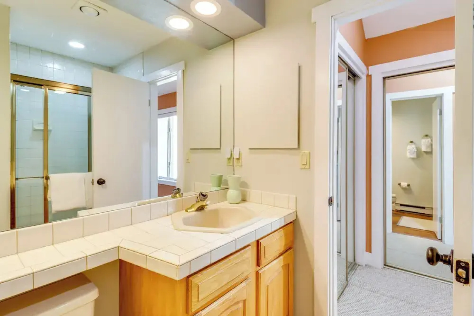 Hike, Golf & Explore: Pocono Pines Townhome