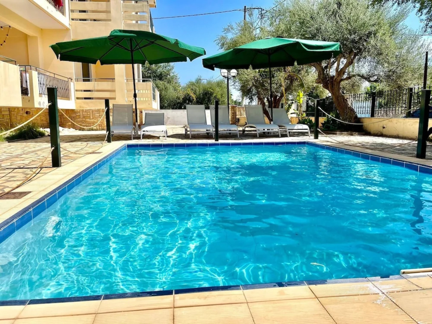 New-olivaholidayhomes - Pastel Studio +pool