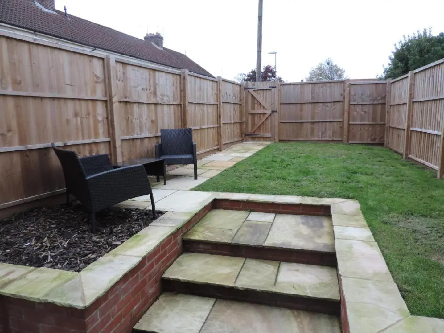 4 Bed Farnborough Air Accommodation