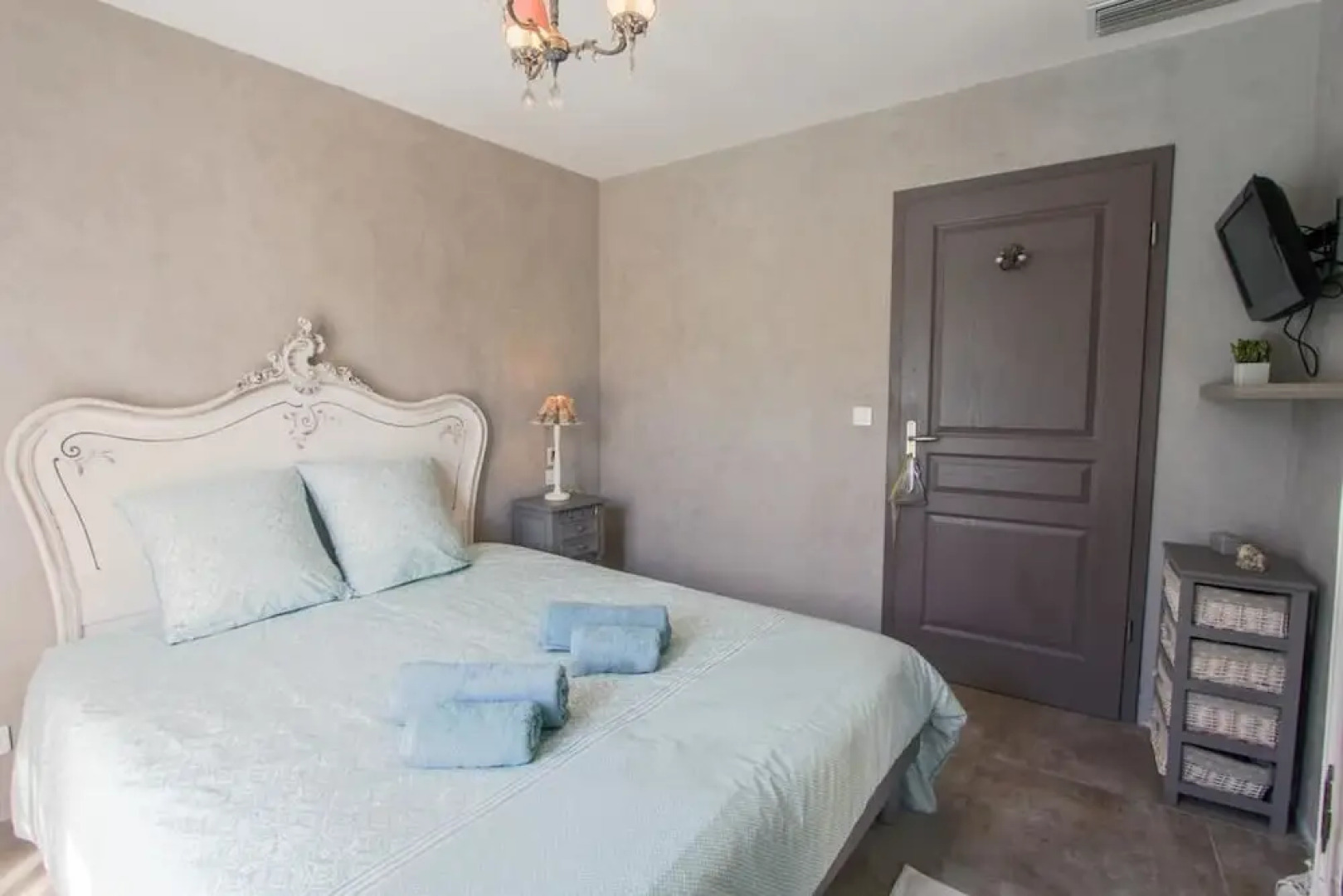 Homelly - Belle Maison avec piscine