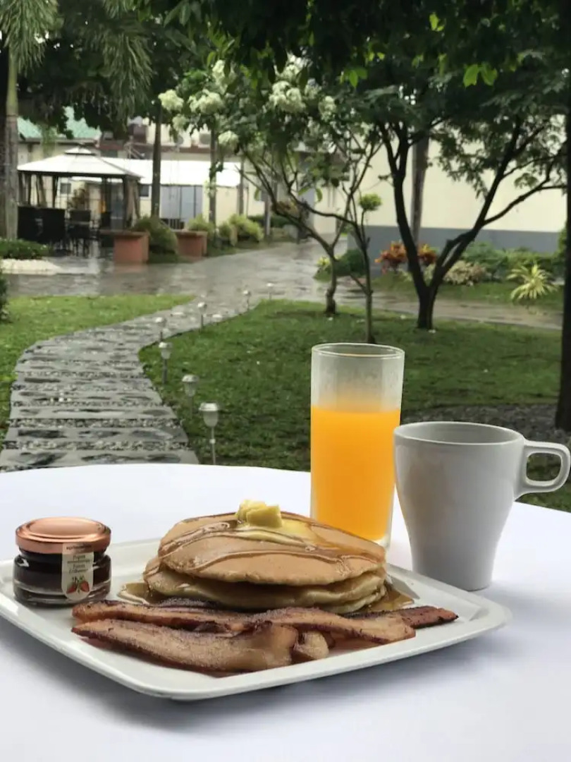 Plumeria Hotel Batangas