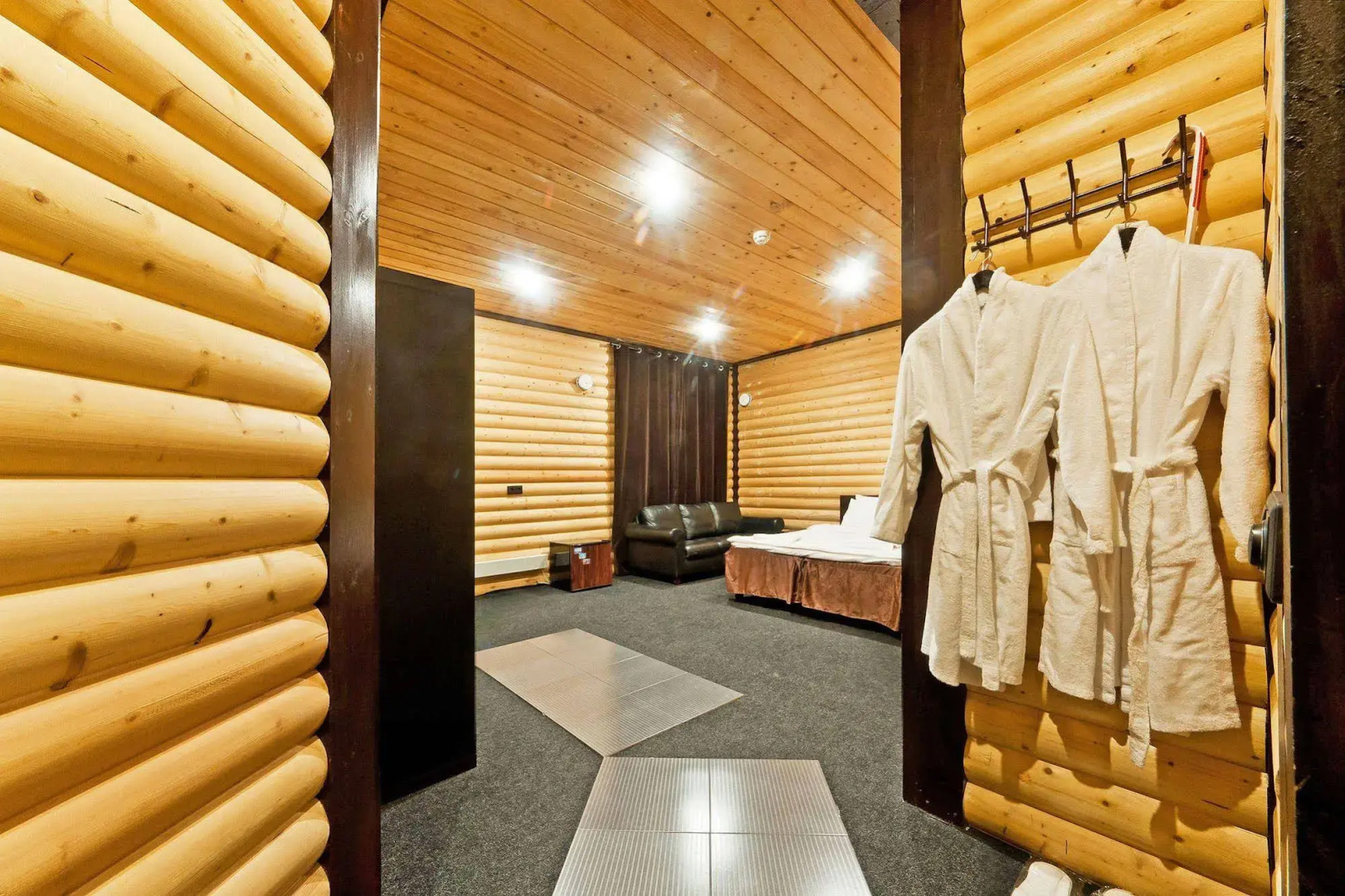 Гранд Ладожский