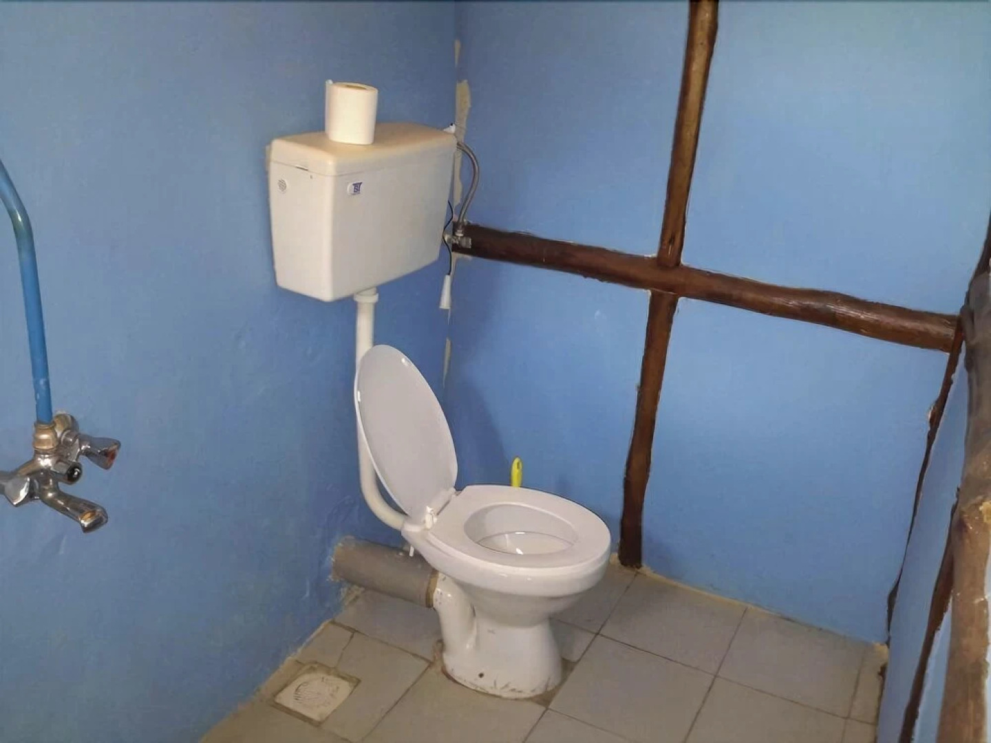 Bwindi Hostel/Backpackers Lodge