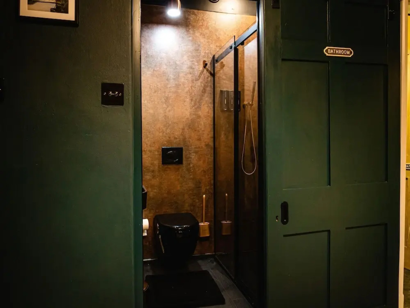 Lonsdale Villa Retreat