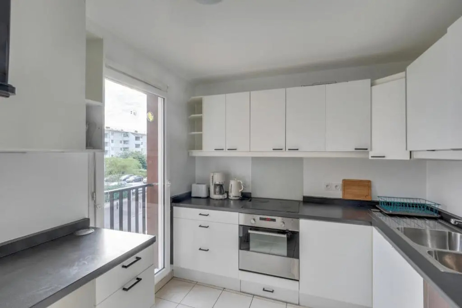 Chic apart with parking Southern Paris