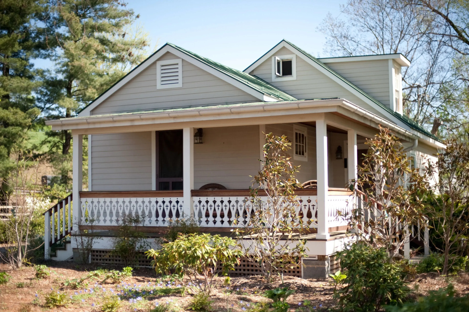 Hopkins Ordinary Bed Breakfast and Ale Works