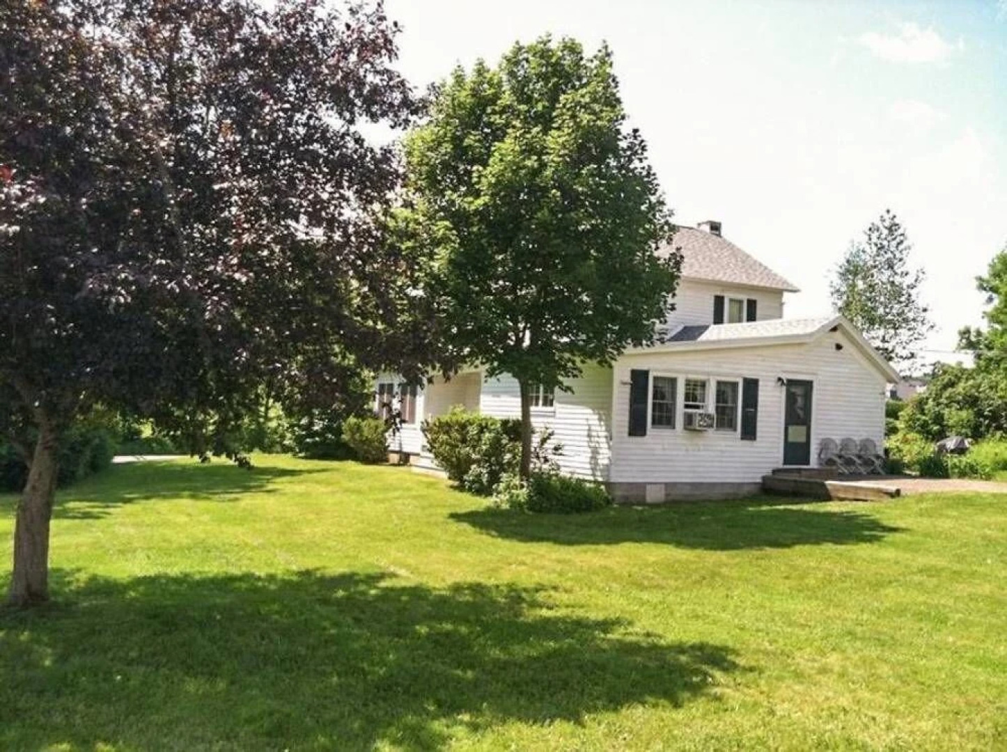 1 Mile to Dreams Park 4792 Willsey House