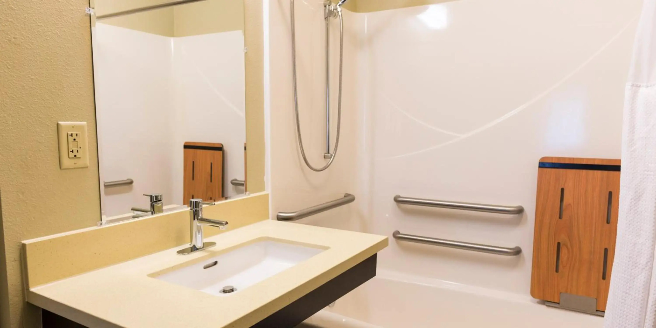 Staybridge Suites Fargo by IHG