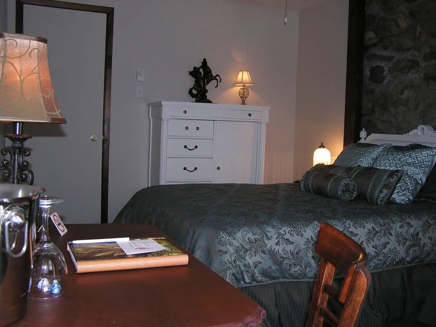 Ancestral Knowlton B&B