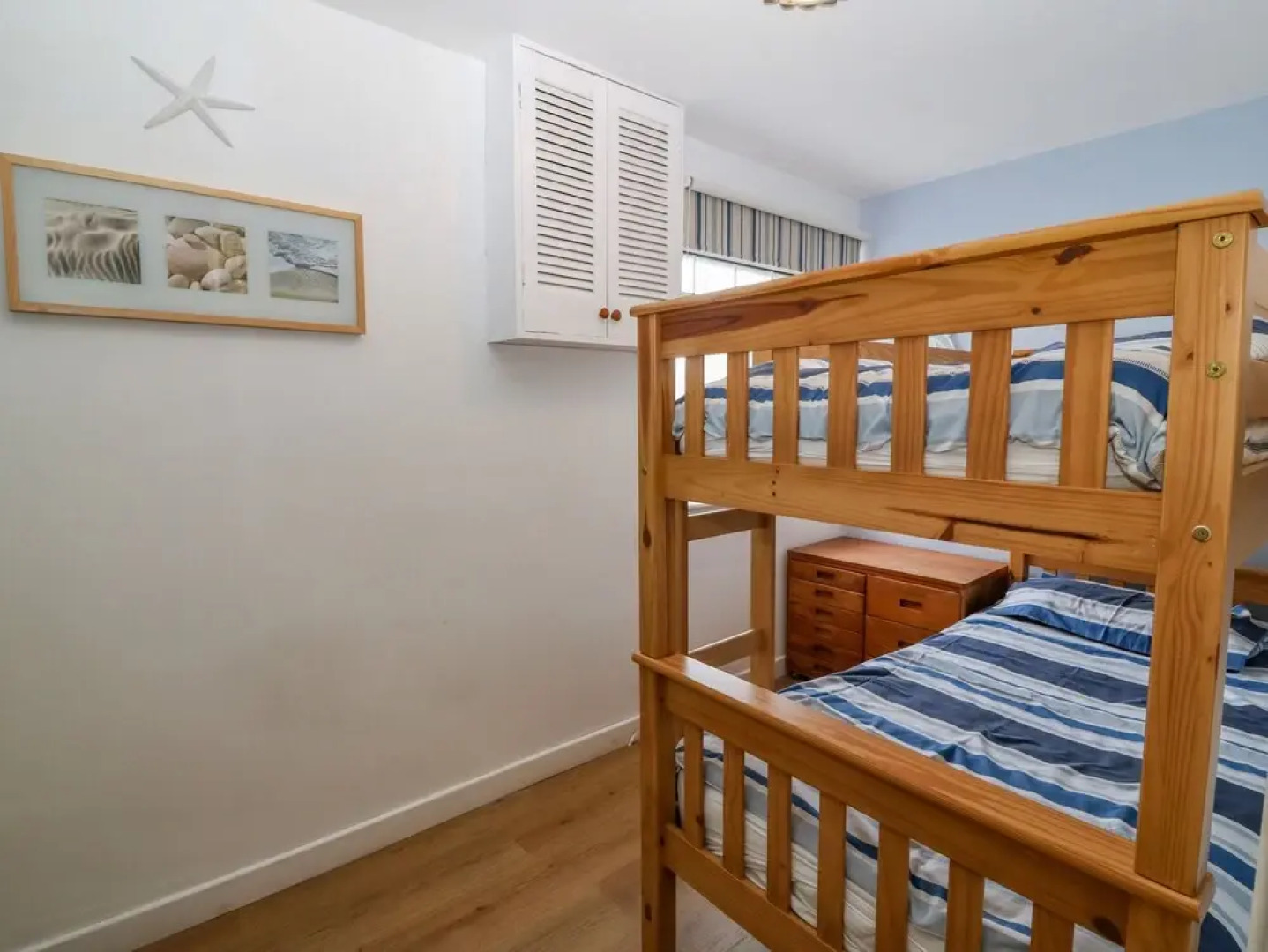 Stepping Stones, Pwllheli