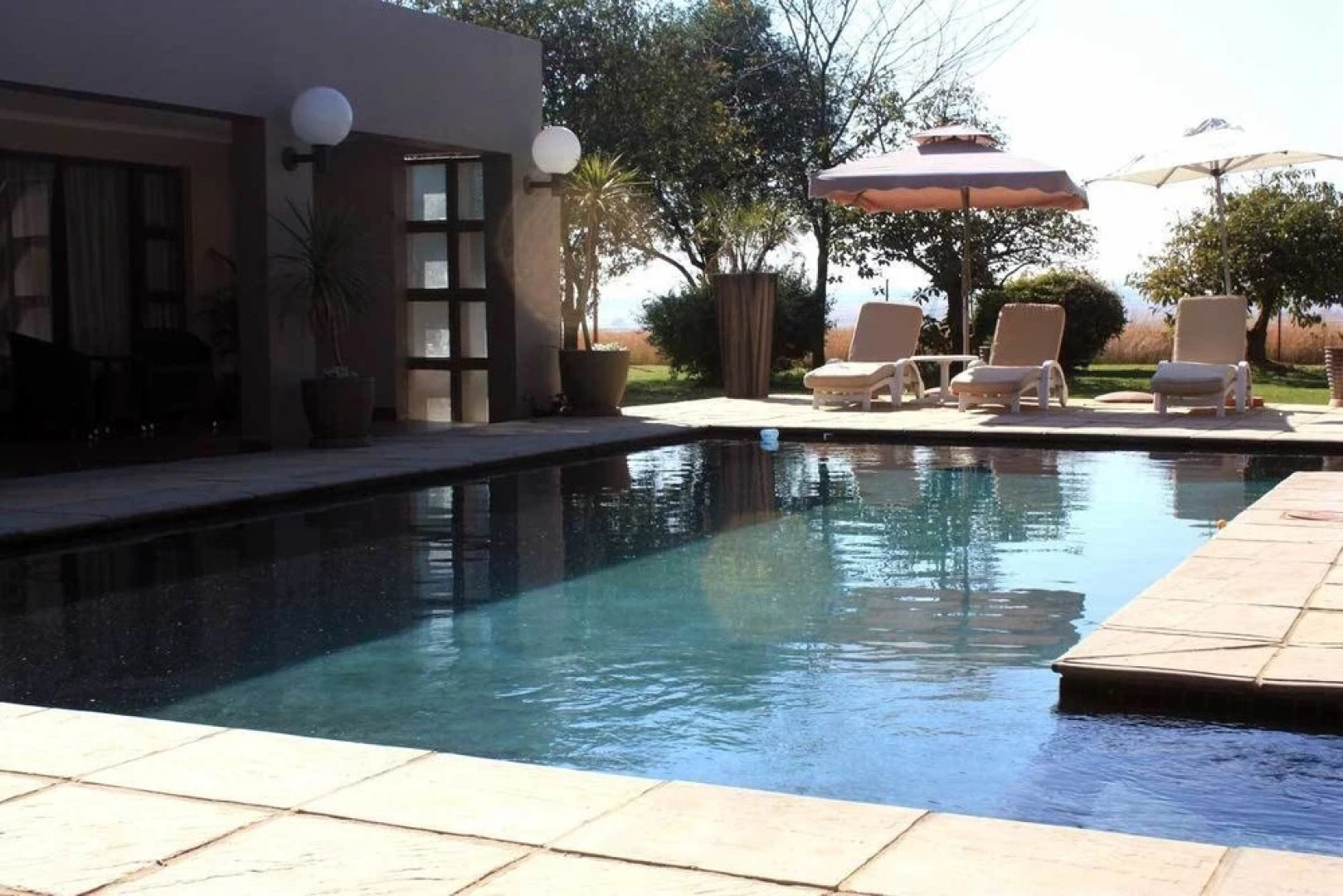 Route 511 Guest House