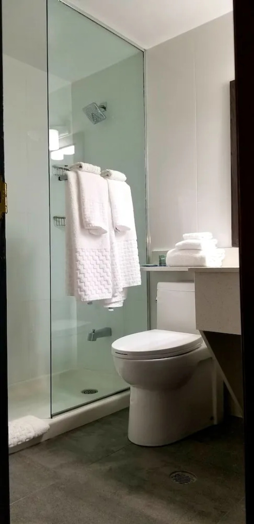 Best Western Plus Laval Montreal & Conference Centre