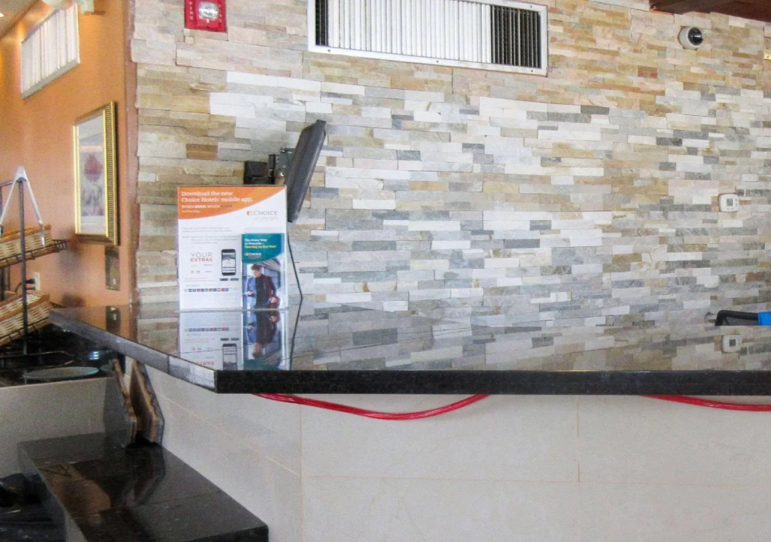 Rodeway Inn & Suites