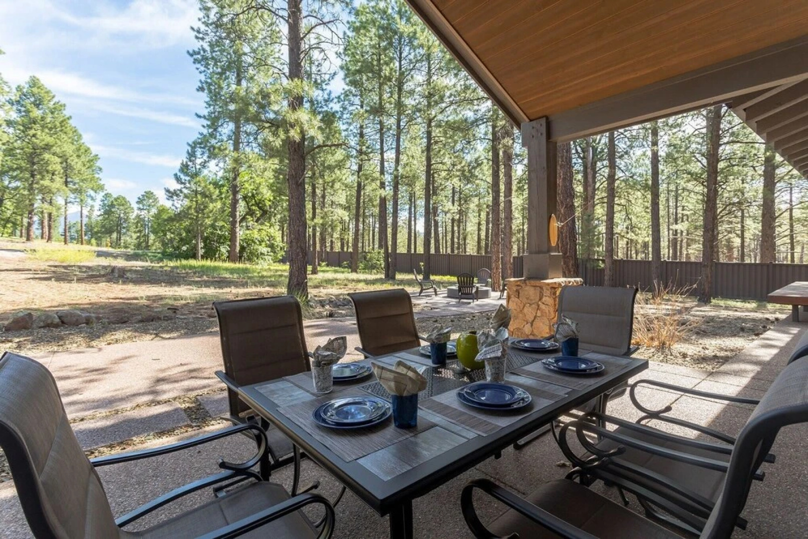 Flag Golf 3 Bedroom Home