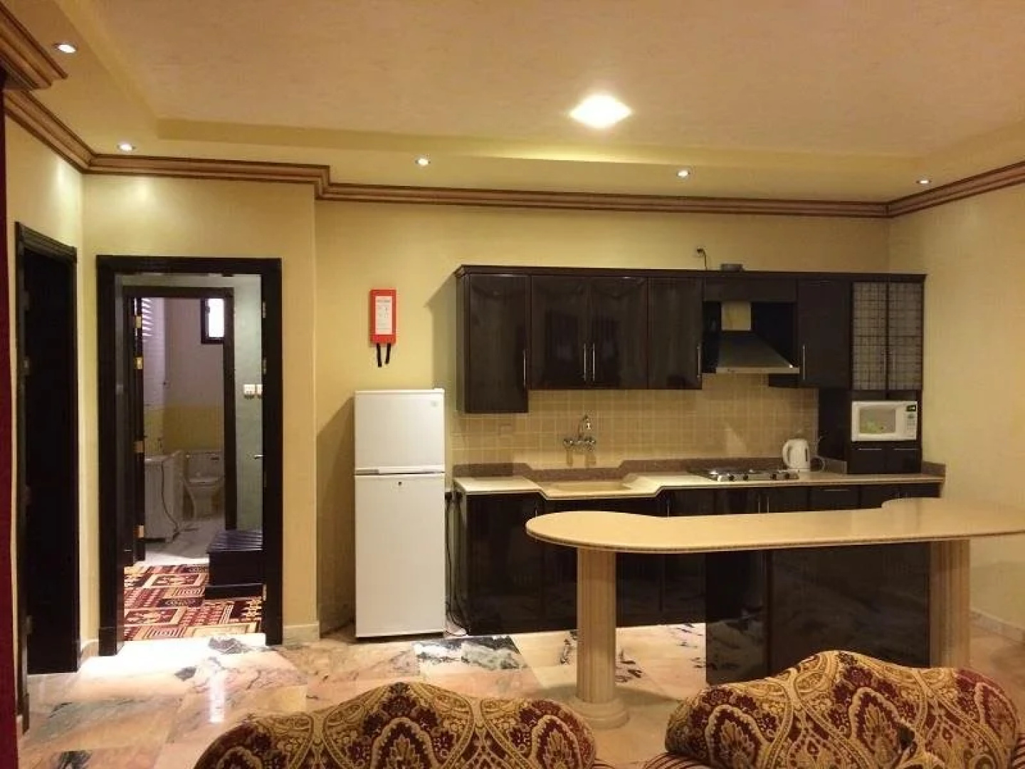 Dheyouf Al Wattan For Furnished Suites