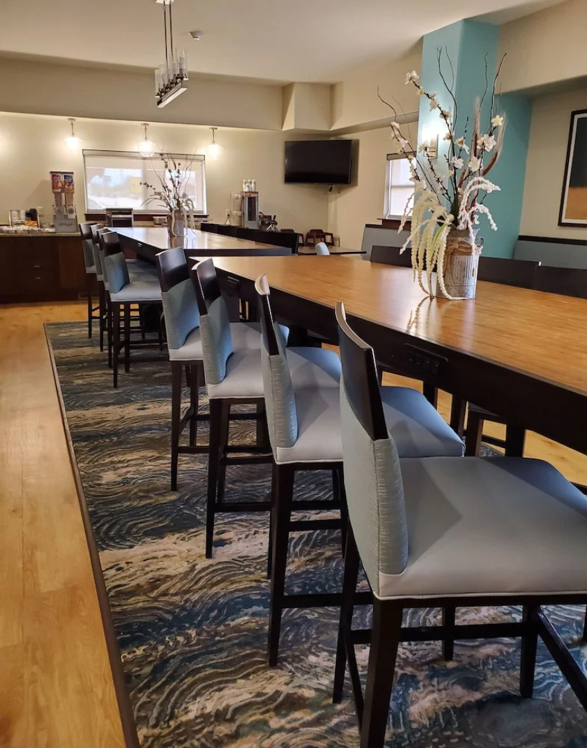 Super 8 Belgrade/ Bozeman Airport