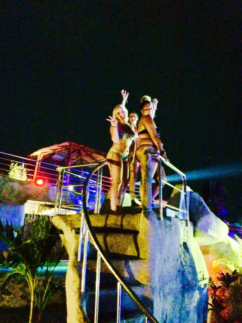 Electric Mango Hua Hin Bungalow Resort