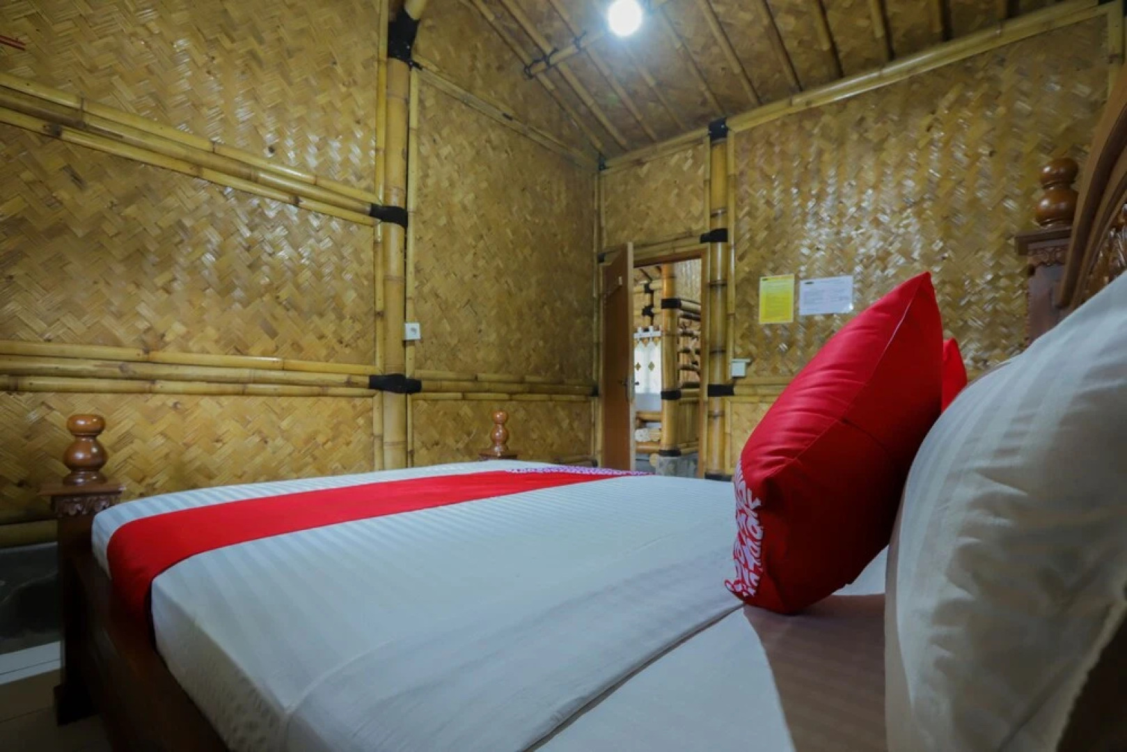 OYO 735 New Panjang Jiwo Resort