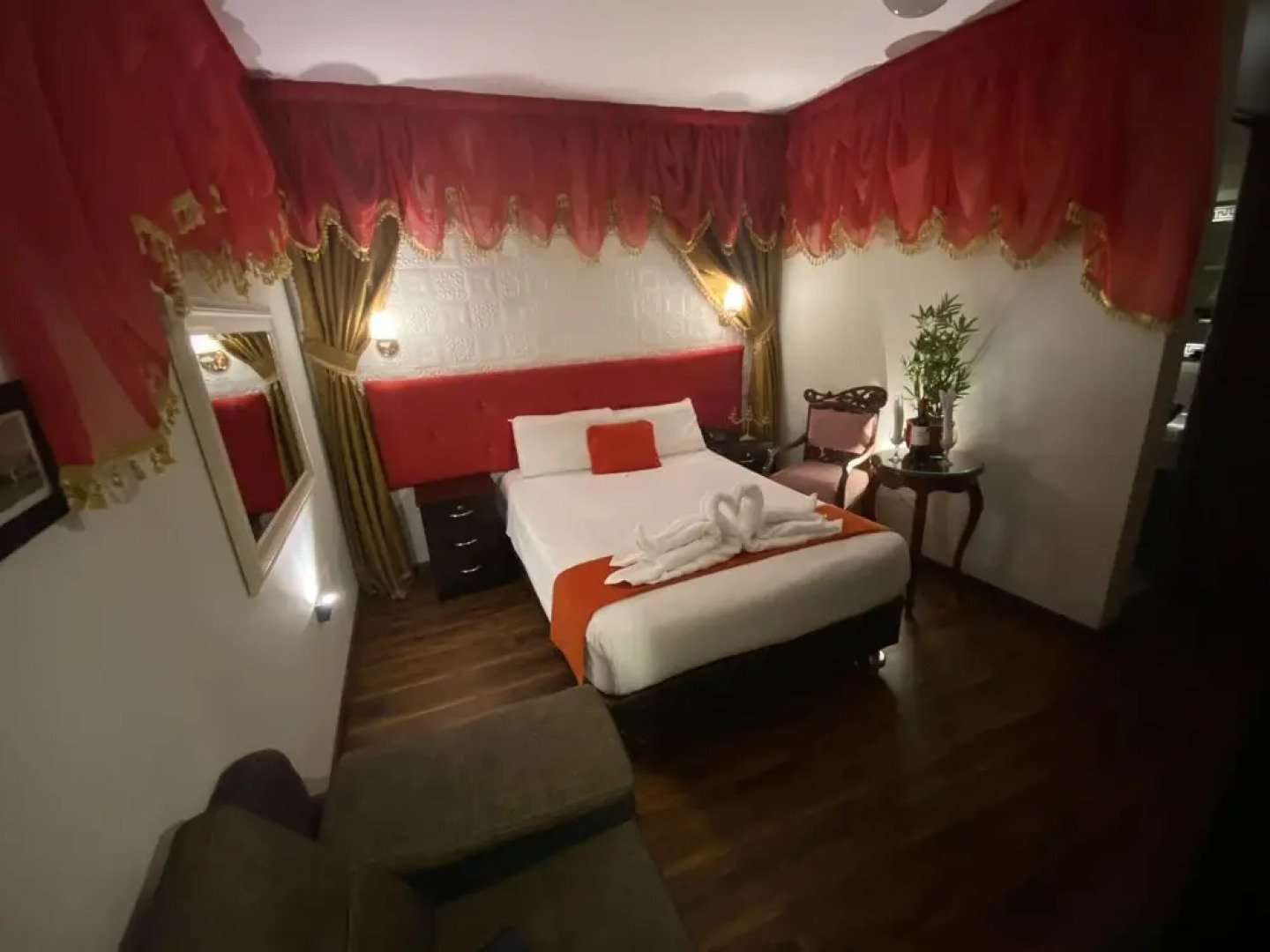 Gatsby Hotel Collection