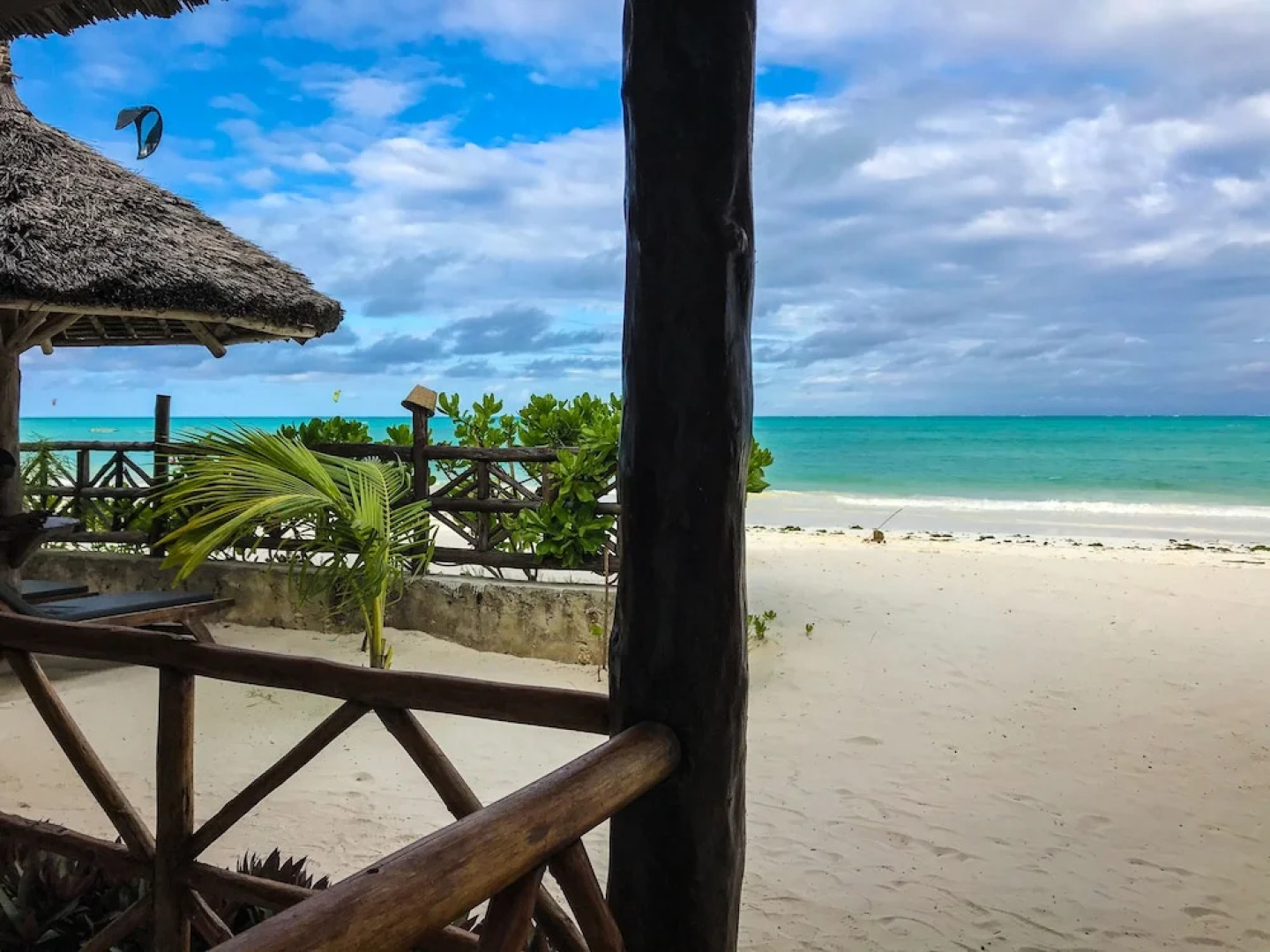 Jambiani White Sands Beach Bungalows