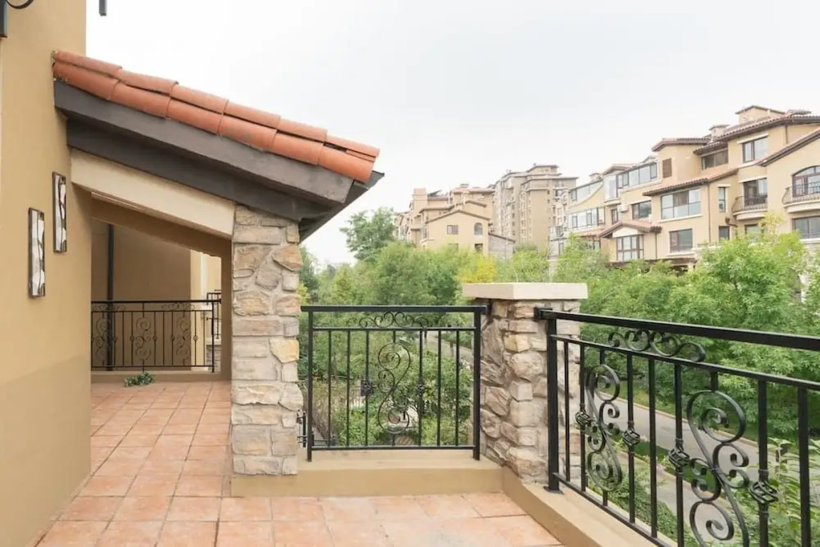 Qingdao Qiulin Hotel