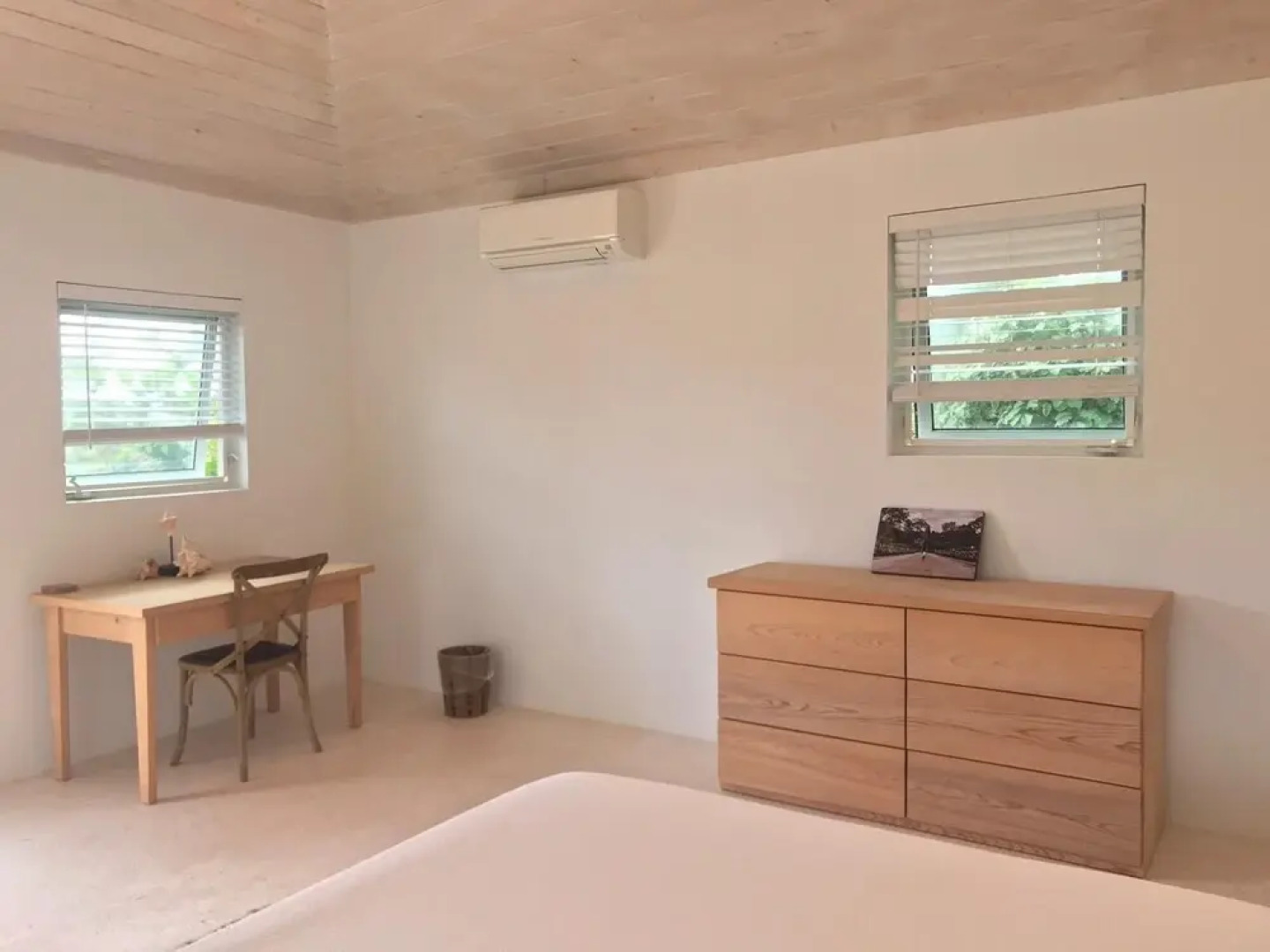 Seven Palms 7 Bedroom Home