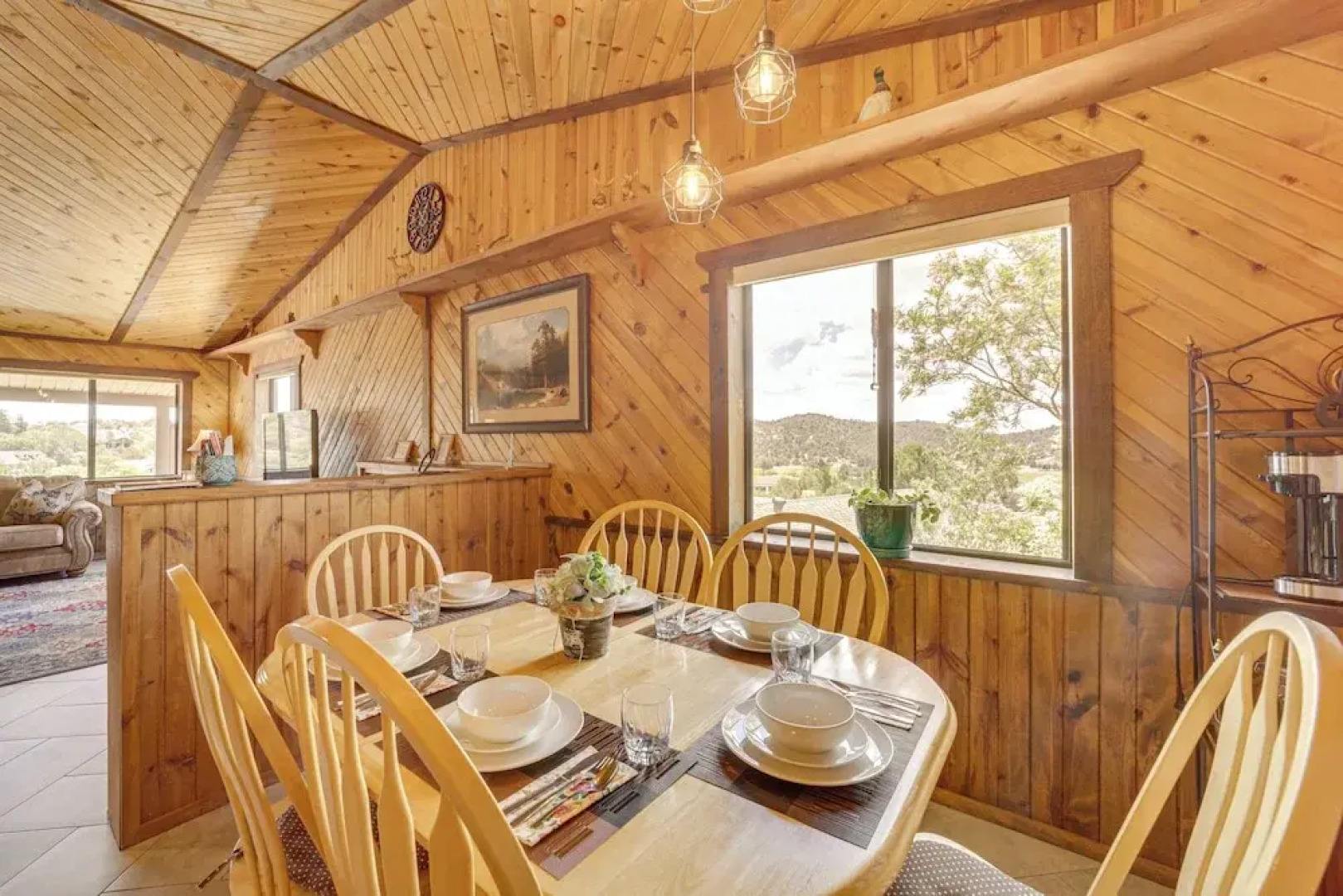 Mtn & Golf Course Views: Payson Retreat!