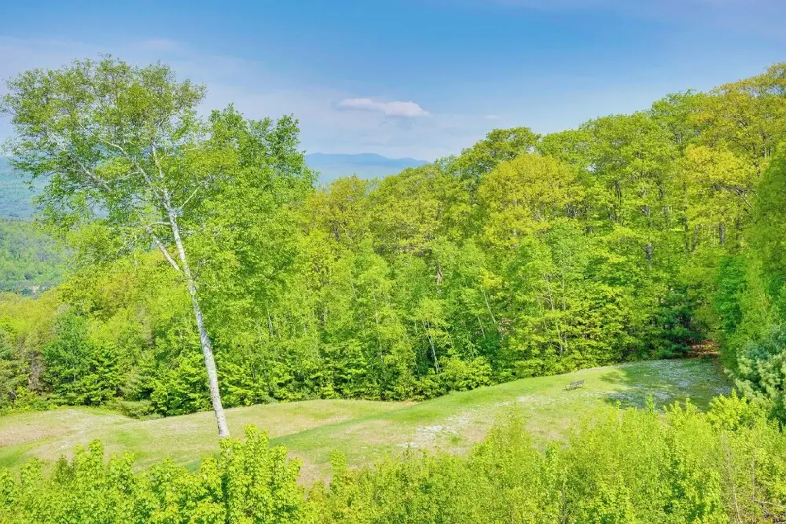 Ski, Hike & More: White Mountains Family Home